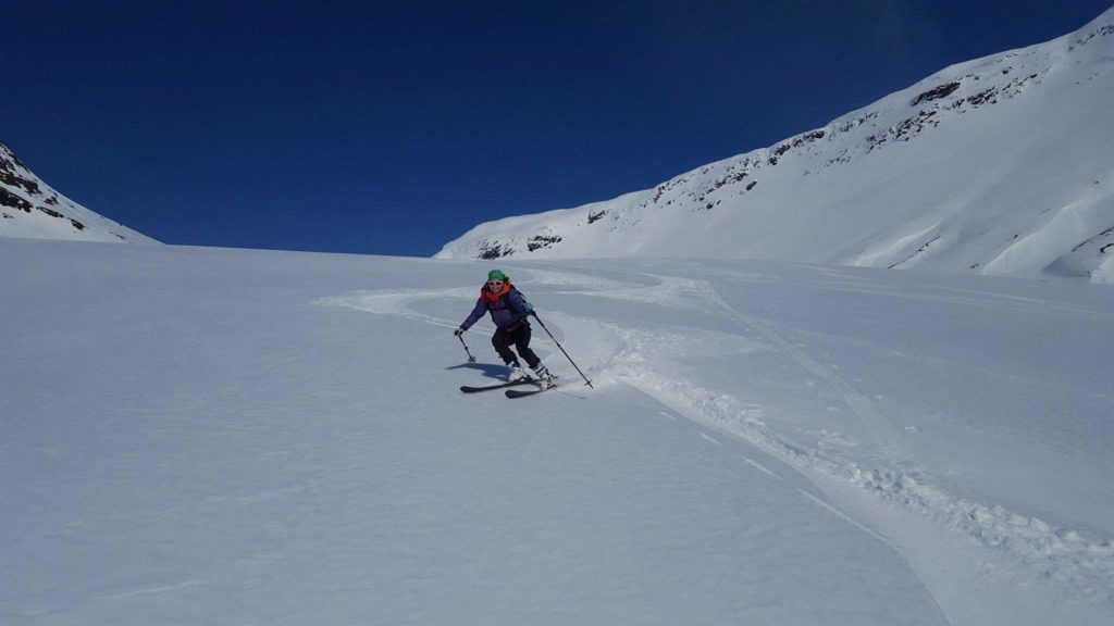 Nærøyfjorden,skarsnosi,jordalen,voss,topptur,skitur,vårskitur,UNESCO,verdensarven,gudvangen,stalheim,aurland,fjordhiking,fjord,fjell,fjelltopp,randonnee,ski,tur,bergen,visitbergen,biltur,norgesferie,bakkanosi,vardafjellet,undredal,E16,røyrdotten